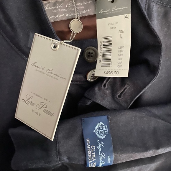 Navy blue size L Retail price $500.00 price negociable